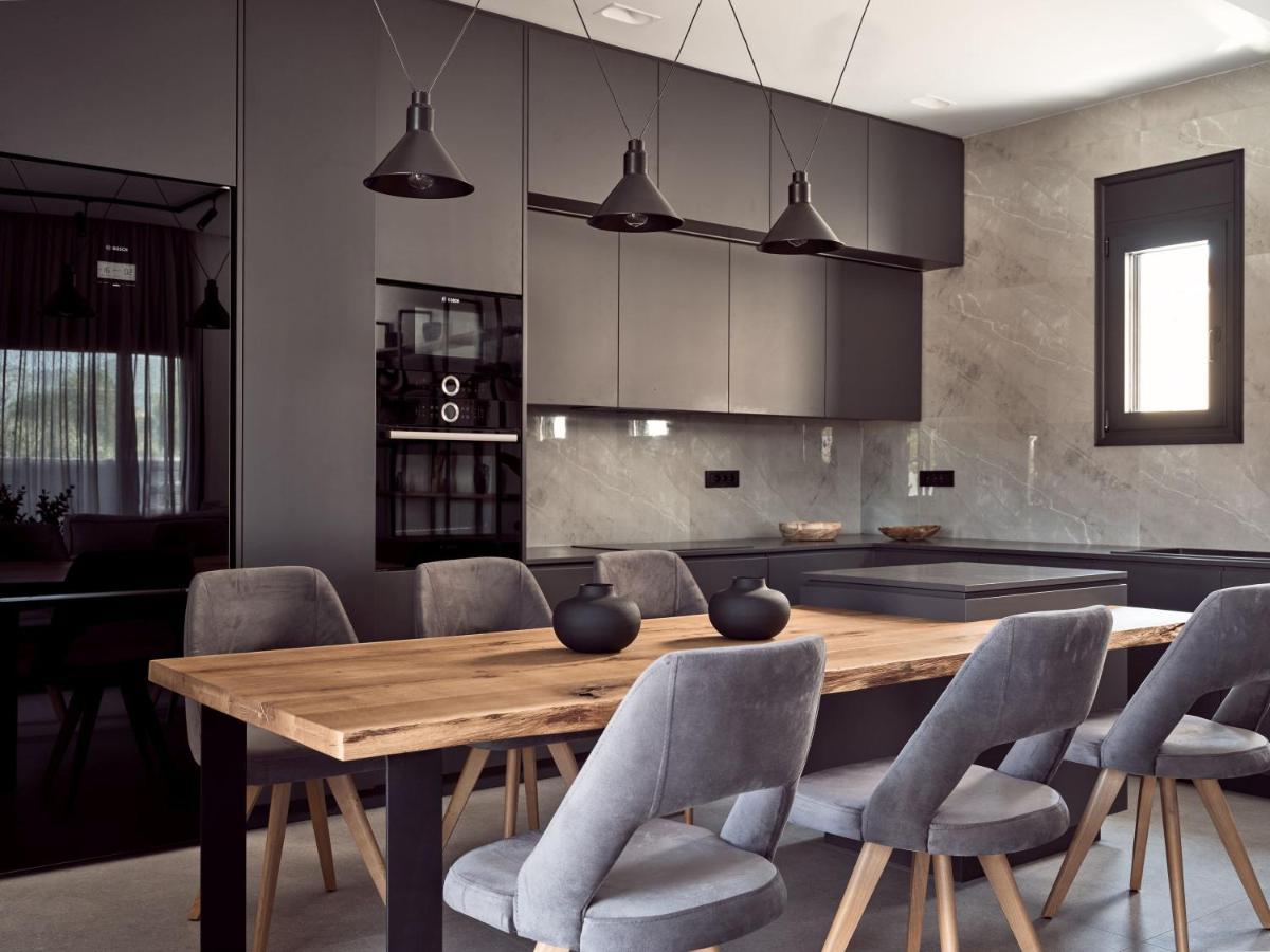 Noema Villa - Stylish Villa With Scenic Serenity, By Zantewize Sarakinádhon Exterior foto